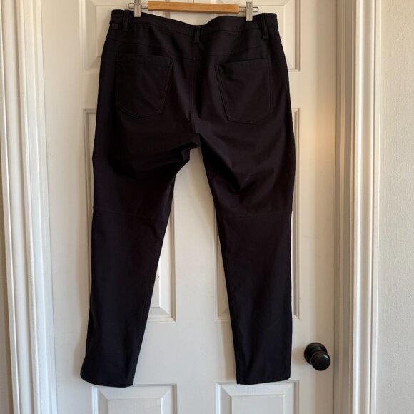 EUC Lululemon ABC pant - men's size 38 with 31-inch inseam - Black - Picture 2 of 9